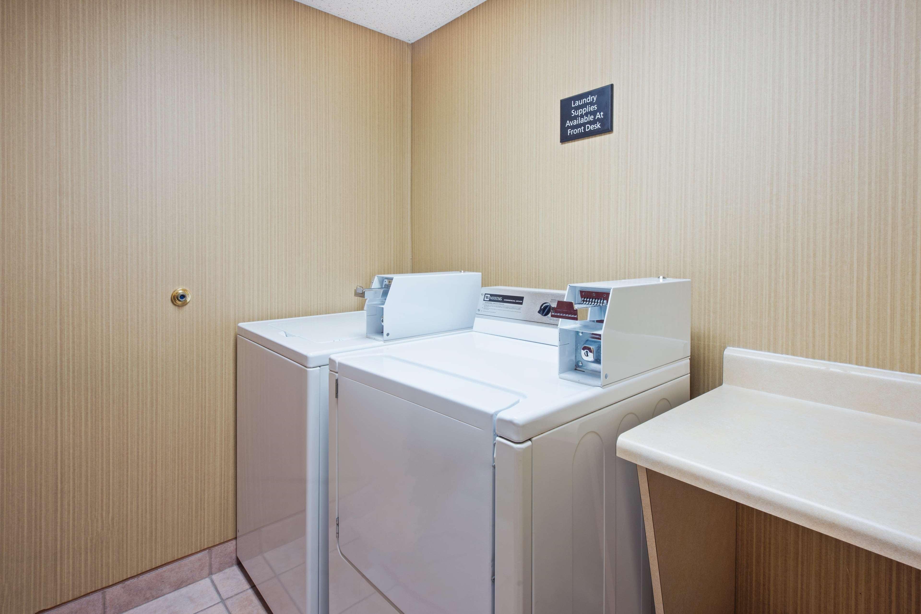 Hampton Inn Winfield Teays Valley Zewnętrze zdjęcie
